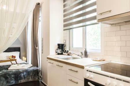 Cozy studio 50m from sea Ateny Zewnętrze zdjęcie