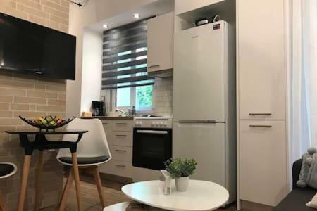 Cozy studio 50m from sea Ateny Zewnętrze zdjęcie